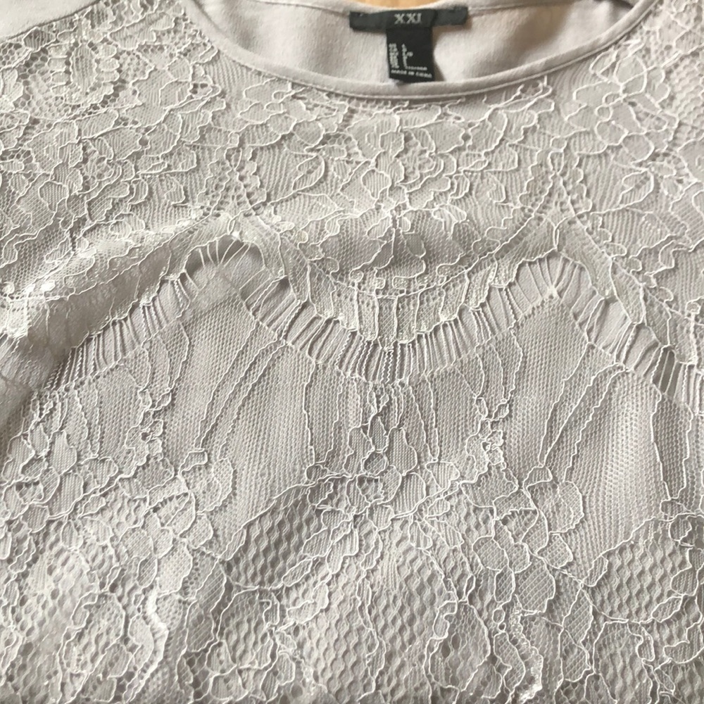 Grey Blouse - Picture 3 of 3